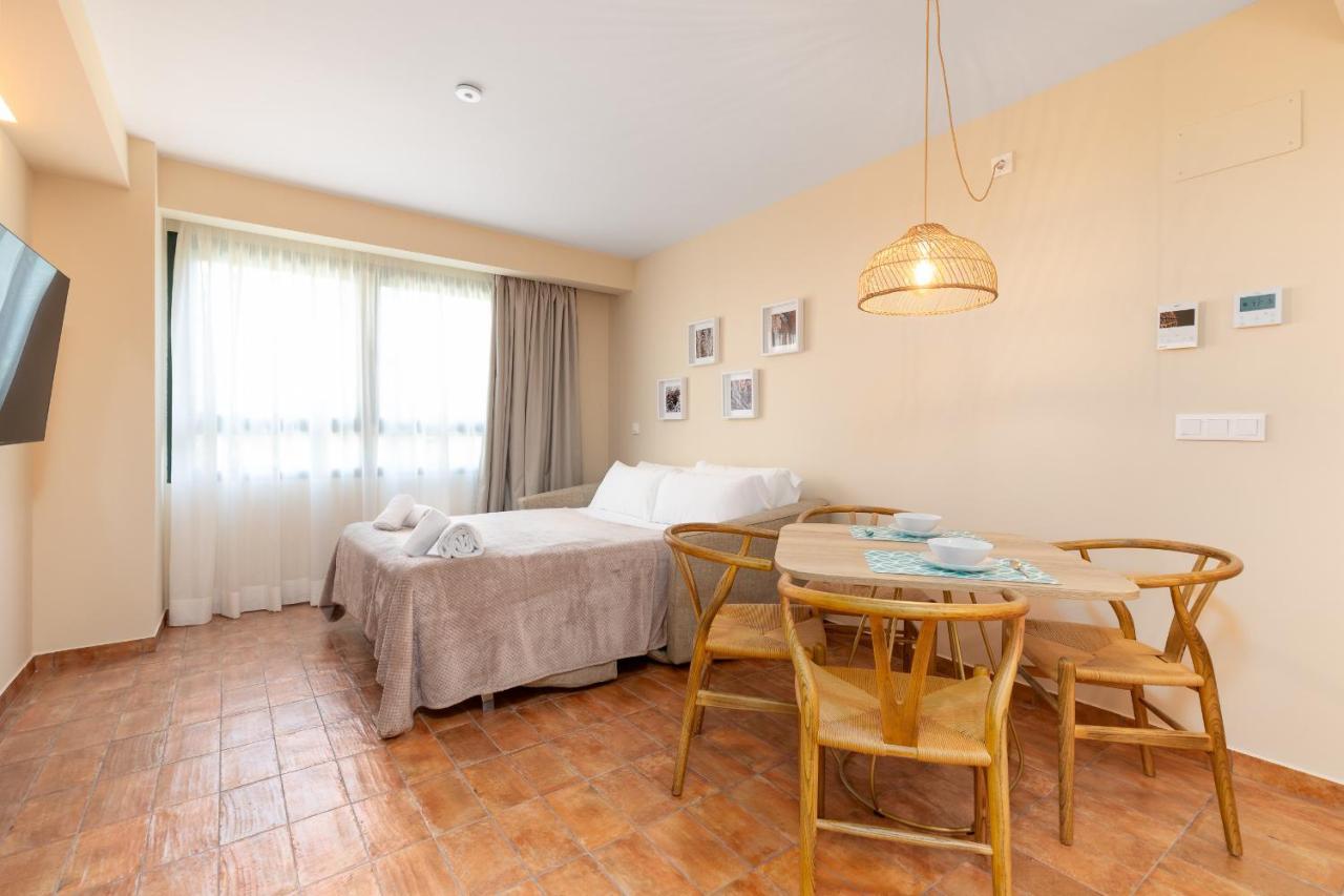 Apartamentos Las Ciencias K Valencia Kültér fotó